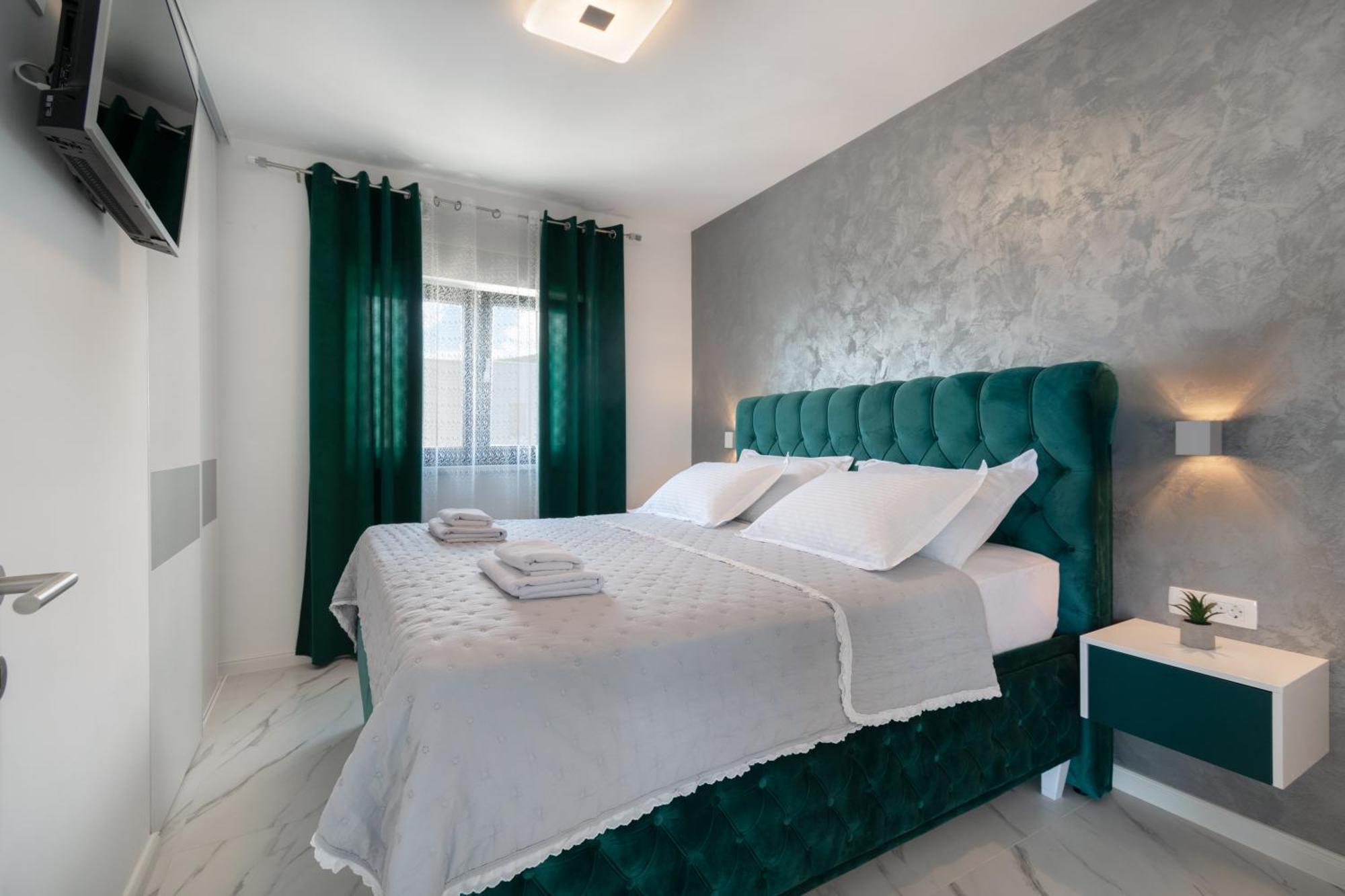 Apartament Lux Penthouse Panoramic View With Jacuzzi Makarska Zewnętrze zdjęcie